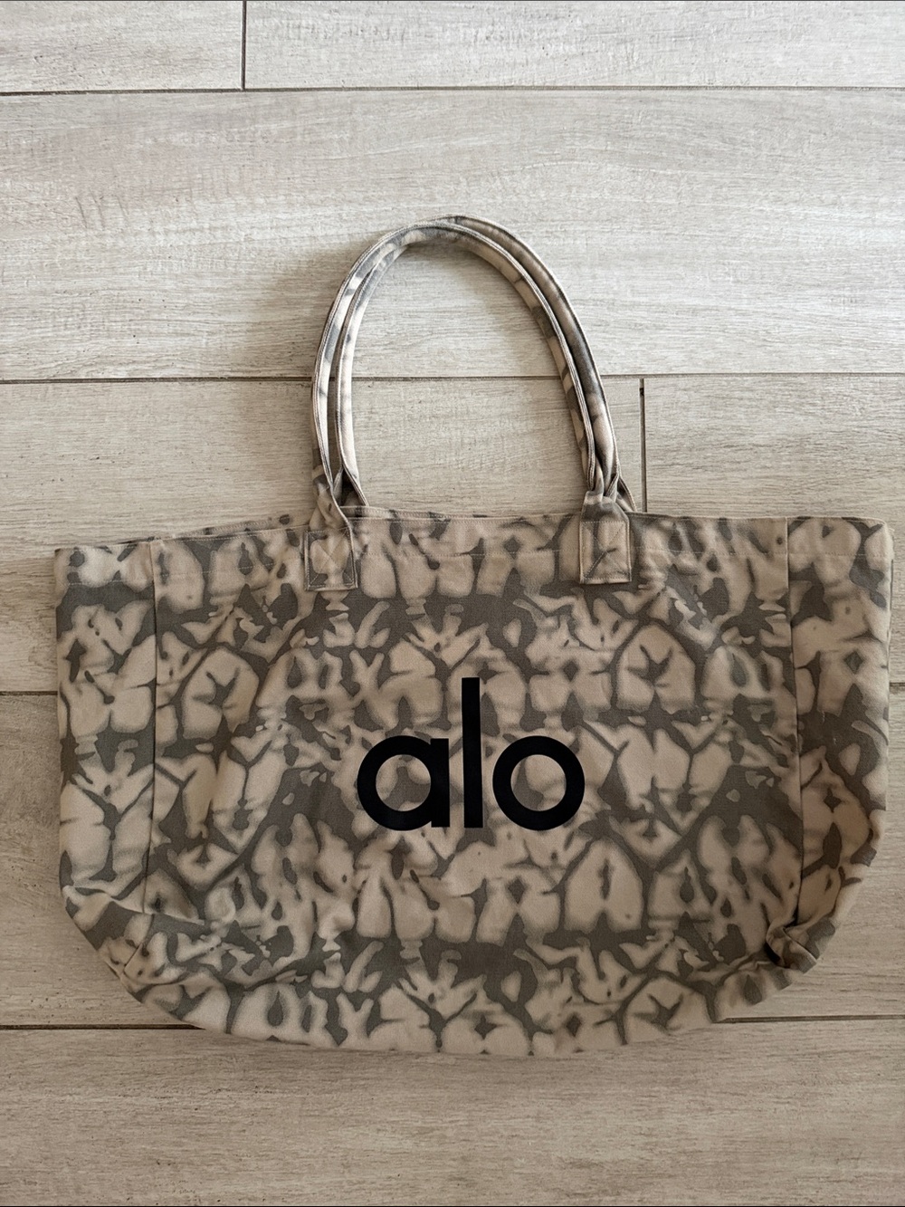ALO Yoga Tote